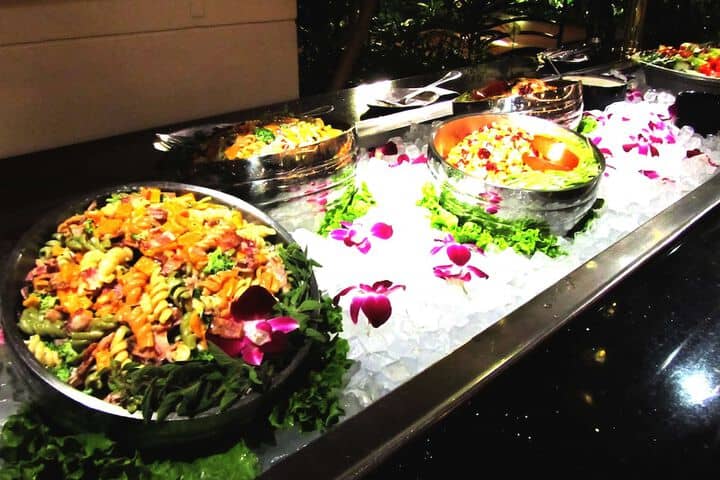 Dining 32 of 45