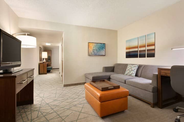Room 21 of 42