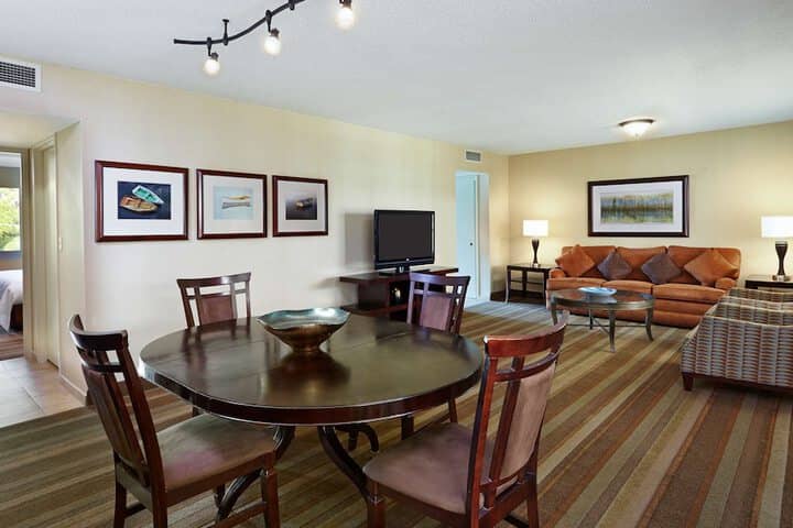 Room 21 of 45