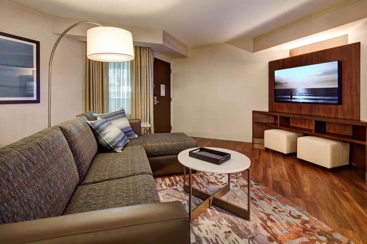 Room 21 of 63