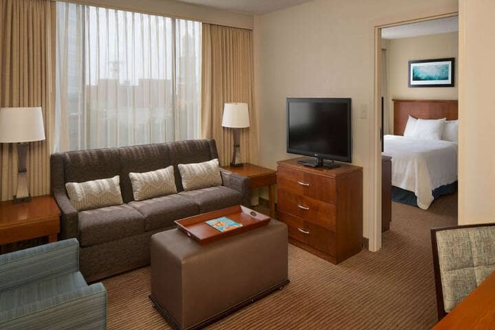 Room 20 of 48