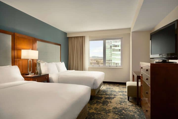 Room 15 of 61