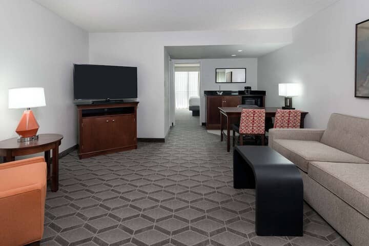 Room 19 of 67