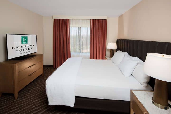 Room 14 of 78