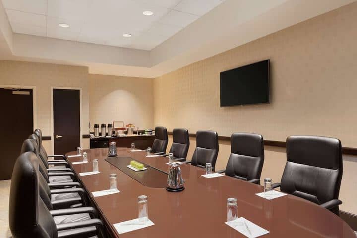 Meeting facility