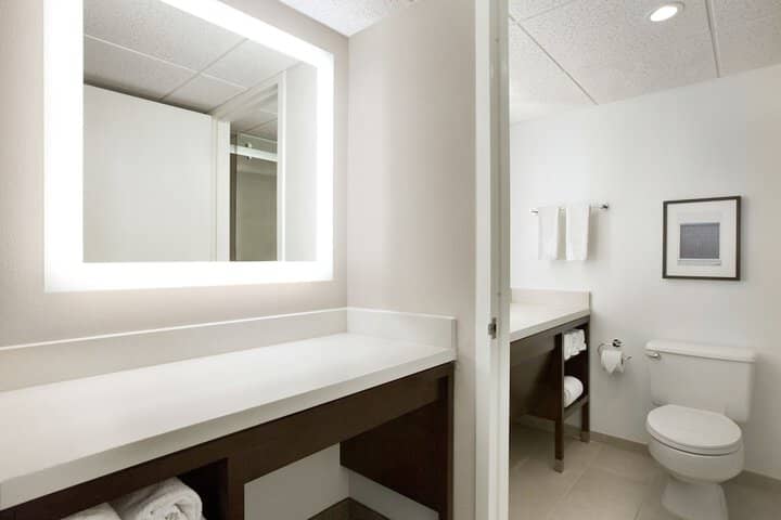 Room 19 of 51