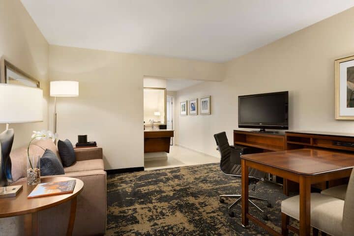 Room 14 of 61