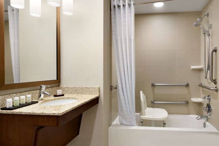 Room 20 of 61