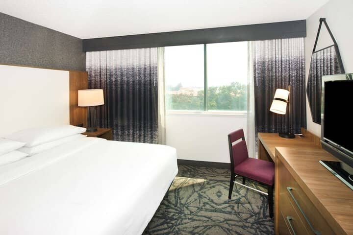 Room 20 of 54