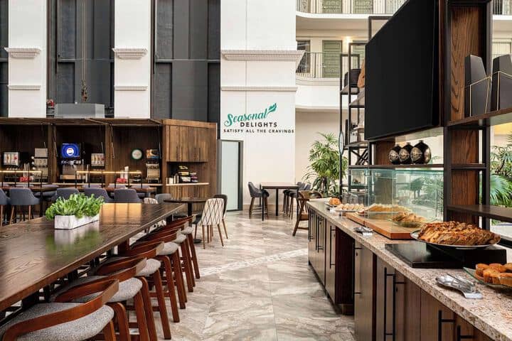 Breakfast area