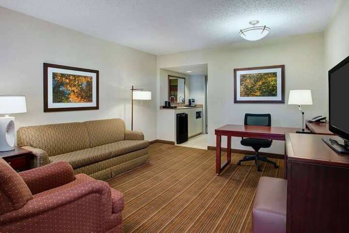 Room 20 of 45