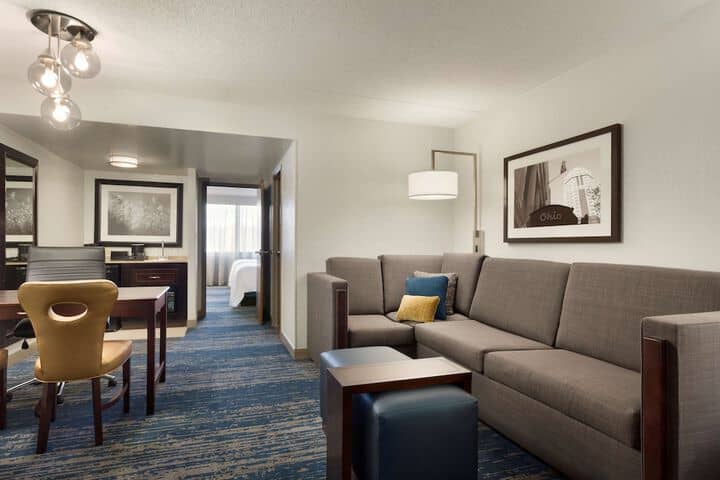 Room 16 of 43