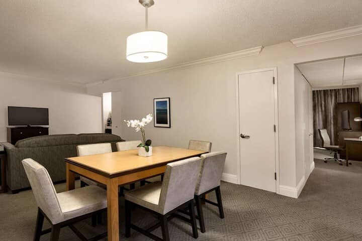 Room 16 of 51