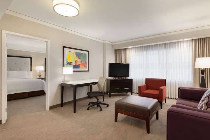 Room 25 of 79