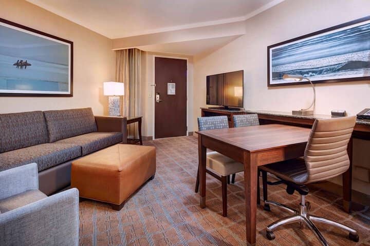 Room 20 of 63