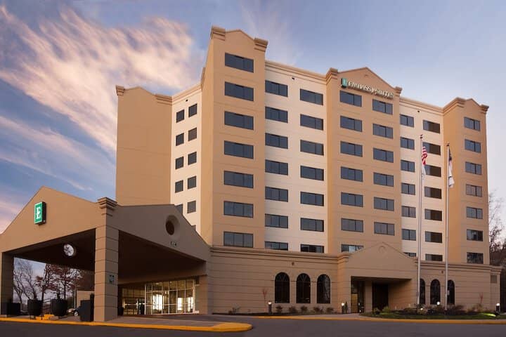 Hotel 60 of 61