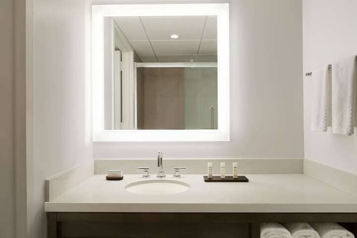 Room 20 of 51